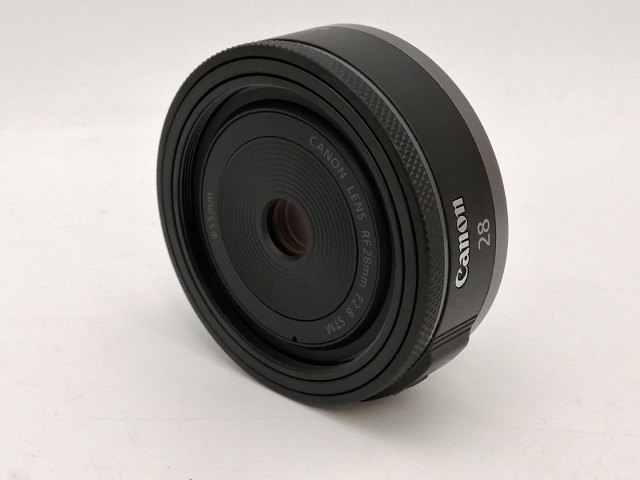 Canon RF 28 f2.8 STM 保証期間内 キヤノン RF28-70mm F2.8 IS STM｜日常を軽やかに写しとめる