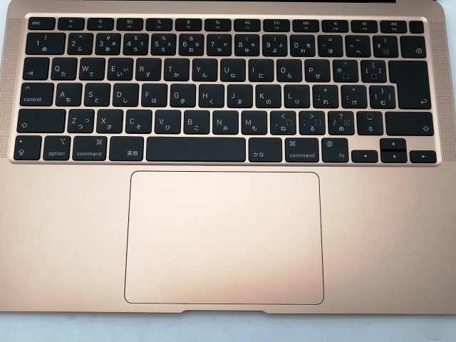 【中古】Apple MacBook Air 13インチ CTO (M1・2020) ゴールド Apple M1(CPU:8C/GPU:8C)/8G/1T【新宿2】保証期間１ヶ月【ランクB】_6