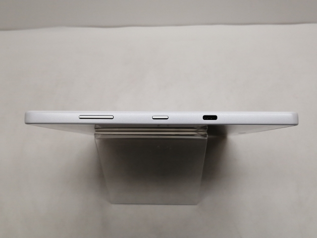 【中古】SHARP docomo 【SIMロック解除済み】 dtab d-41A 4GB 64GB ホワイト【仙台イービーンズ】保証期間1ヶ月【ランクB】の通販は 【中古】SHARP docomo 【SIMロック解除済み】 dtab d-41A 4GB 64GB ホワイト【仙台イービーンズ】保証期間1ヶ月【ランクB】の通販は