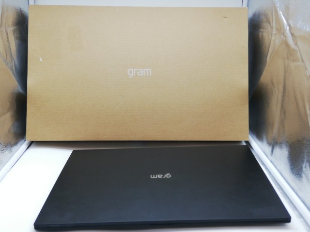 【中古】LG電子 LG gram 17Z90S-MA78J オブシディアンブラック【新宿】保証期間１ヶ月【ランクA】の通販は