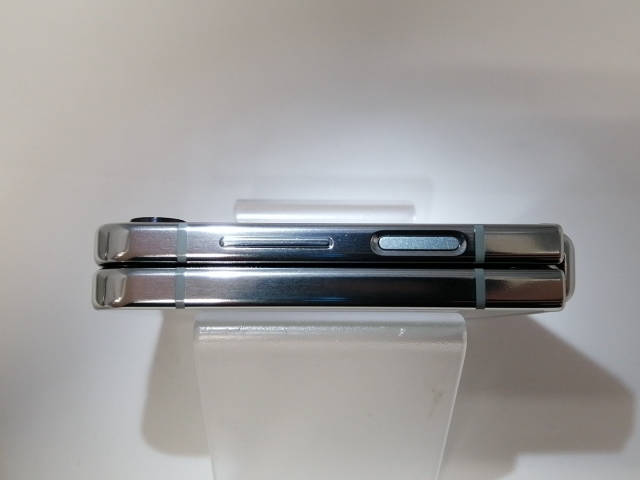 【中古】SAMSUNG au 【SIMフリー】 Galaxy Z Flip5 ミント 8GB 256GB SCG23【新宿】保証期間１ヶ月【ランクA】_3