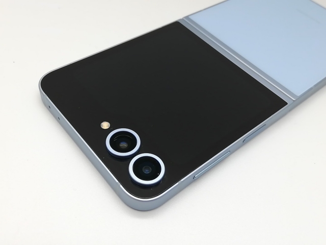 【中古】SAMSUNG au 【SIMフリー】 Galaxy Z Flip6 ブルー 12GB 256GB SCG29【中野】保証期間１ヶ月【ランクB】