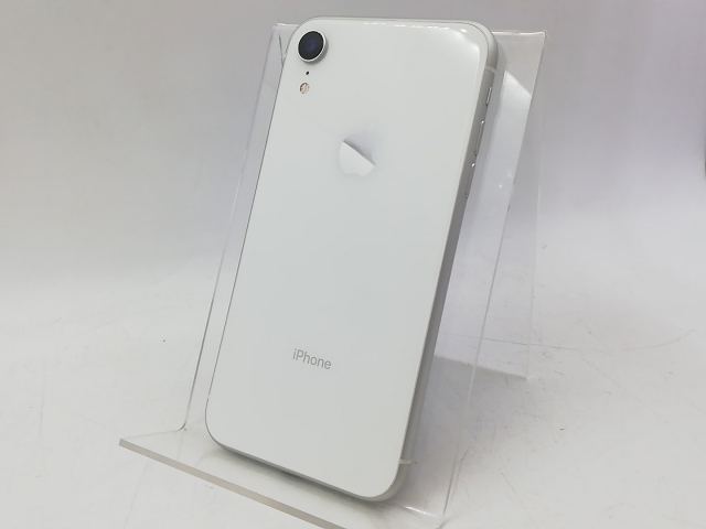 【中古】Apple docomo 【SIMロック解除済み】 iPhone XR 64GB ホワイト MT032J/A【池袋東口】保証期間１ヶ月【ランクC】