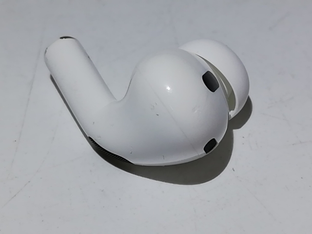 【中古】Apple AirPods Pro 第2世代（2022/Lightning） MQD83J/A【大宮東口】保証期間１ヶ月_3
