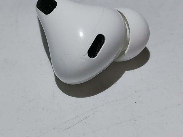 【中古】Apple AirPods Pro 第2世代（2022/Lightning） MQD83J/A【大宮東口】保証期間１ヶ月_4