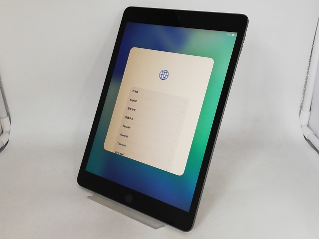 美品】iPad 第8世代 32GB Wi-Fiモデル スペースグレイ付属品完備 iPad
