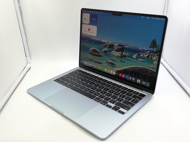 中古】Apple MacBook Air 13インチ CTO (M4, 2025) スカイブルー M4 