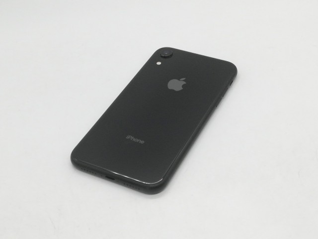 【中古】Apple au 【SIMロック解除済み】 iPhone XR 128GB ブラック MT0G2J/A【大宮東口】保証期間１ヶ月【ランクB】