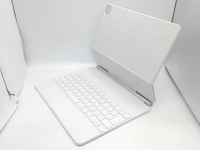 【中古】Apple Magic Keyboard 日本語（JIS） ホワイト iPad Pro 12.9インチ（第3/第4/第5/第6世代）用 MJQL3J/A【川越クレアモール】保