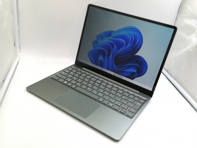 【中古】Microsoft Surface Laptop Go2 セージ (i5 8G 256G) 8QF-00007【大宮東口】保証期間１ヶ月【ランクB】