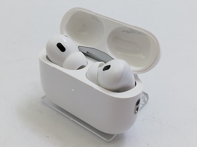 中古】Apple AirPods Pro 第2世代（2022/Lightning） MQD83J/A