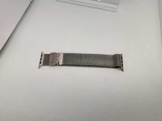 【中古】Apple Apple Watch 49mmケース用ミラネーゼループ ナチュラルチタニウム Lサイズ MXKE3FE/A【大宮東口】保証期間１ヶ月【ランクB】