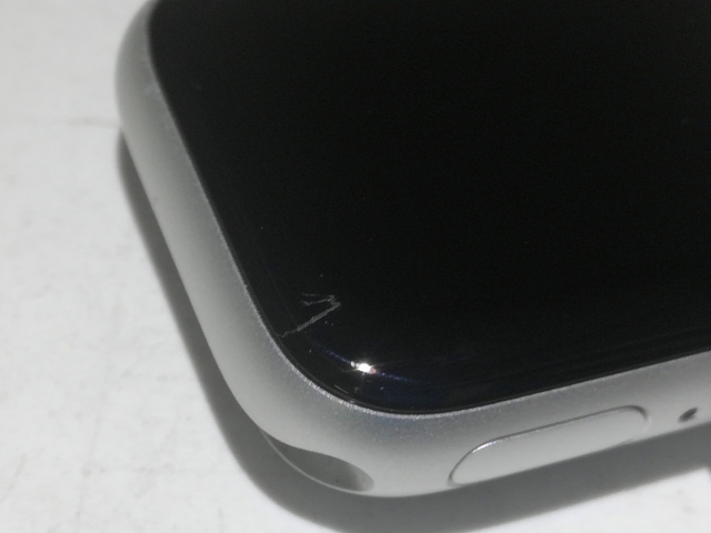 【中古】Apple Apple Watch SE2 40mm GPS シルバーアルミニウムケース (バンド無し)【三宮駅前】保証期間１ヶ月【ランクB】 スマートウォッチ