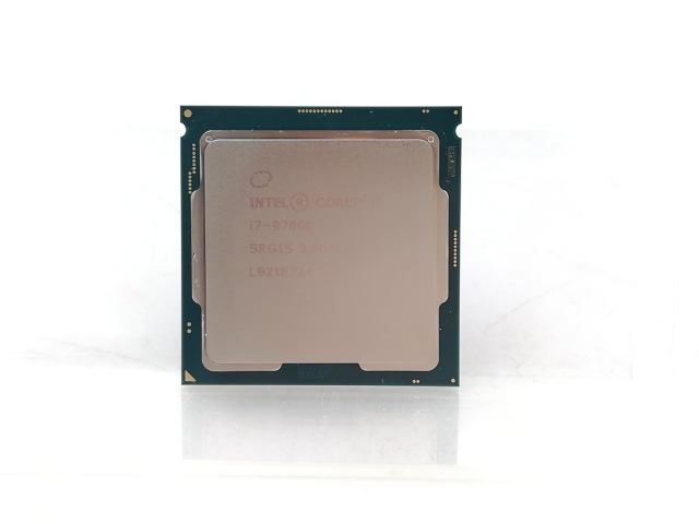 【中古】Intel Core i7-9700K (3.6GHz/TB:4.9GHz/SRG15/R0) bulk LGA1151/8C/8T/L3 12M/UHD630/TDP95W【大宮東口】保証期間１週間