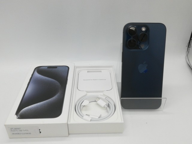 【中古】Apple docomo 【SIMフリー】 iPhone 15 Pro 128GB ブルーチタニウム MTUA3J/A【大宮東口】保証期間１ヶ月【ランクB】