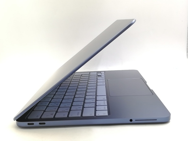 中古】Apple MacBook Neo 13インチ A18 Pro(CPU:6C/GPU:5C) 8GB/512GB