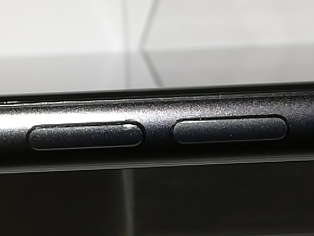 Iphone8 256Gb SoftBank simロック解除済み iPhone 8 Gold 256 GB