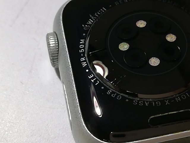 【中古】Apple Apple Watch Series6 Cellular 40mm シルバーアルミケース (バンド無し)【大宮東口】保証期間１ヶ月【ランクC】_3