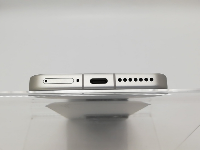 中古】Xiaomi 国内版【SIMフリー】 Xiaomi 15 ホワイト 12GB