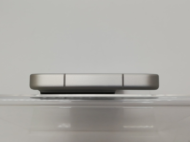 美品　Xiaomi 15　ホワイト 国内版 256GB Xiaomi 15 Ultra 12GB+256GB White