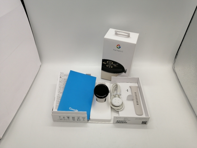 【中古】Google Pixel Watch2 Bluetooth/Wi-Fiモデル PolishedSilverアルミケース/Porcelainアクティブバンド【大宮東口】保証期間１ヶ月【ランクC】_4