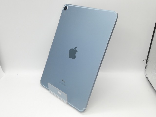 【中古】Apple docomo 【SIMロック解除済み】 iPad Air（第4世代/2020） Cellular 64GB スカイブルー MYH02J/A【仙台駅東口】保証期間１