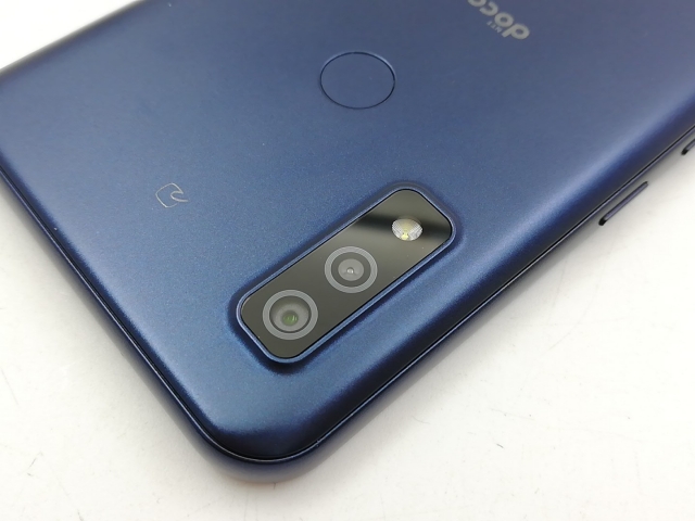 arrows We パープル 64 GB docomo 中古】FUJITSU(富士通） arrows We