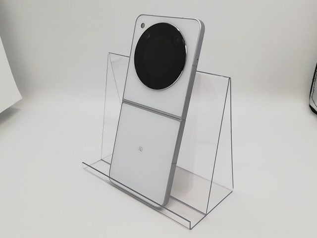 Libero Flip ホワイト128GB 新品 Libero Flip ホワイト 128GB Libero Flip｜価格比較・最新