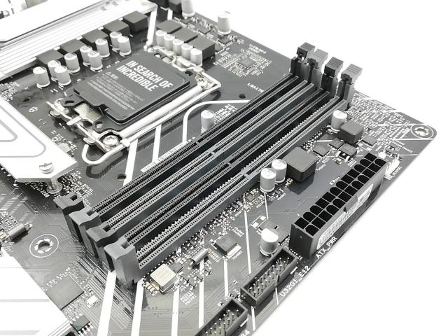 【中古】ASUS PRIME H670-PLUS D4 H670(DDR4)/LGA1700/2.5GbitLAN/ATX【大宮東口】保証期間１週間_2