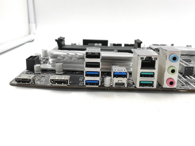 【中古】ASUS PRIME H670-PLUS D4 H670(DDR4)/LGA1700/2.5GbitLAN/ATX【大宮東口】保証期間１週間_5