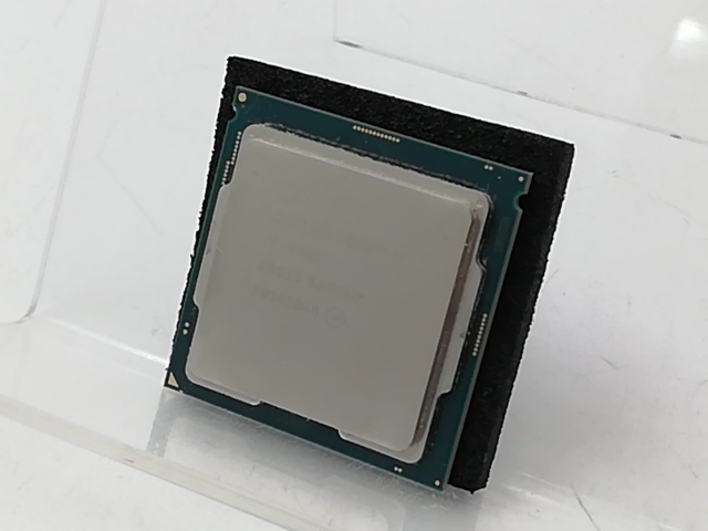 【中古】Intel Core i7-9700 (3GHz/TB:4.7GHz/SRG13/R0) bulk LGA1151/8C/8T/L3 12M/UHD630/TDP65W【大宮東口】保証期間１週間