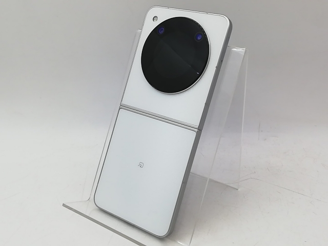【中古】ZTE ymobile 【SIMフリー】 Libero Flip 6GB 128GB ホワイト A304ZT【大宮東口】保証期間１ヶ月【ランクC】