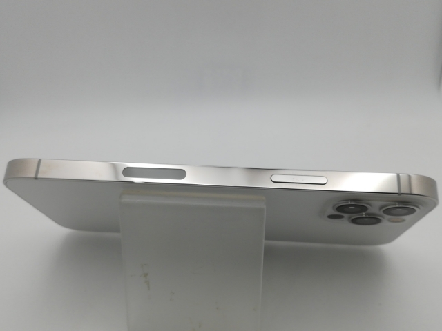 【中古】Apple 海外版 【SIMフリー】 iPhone 12 Pro 256GB シルバー【柏】保証期間１ヶ月【ランクB】_3