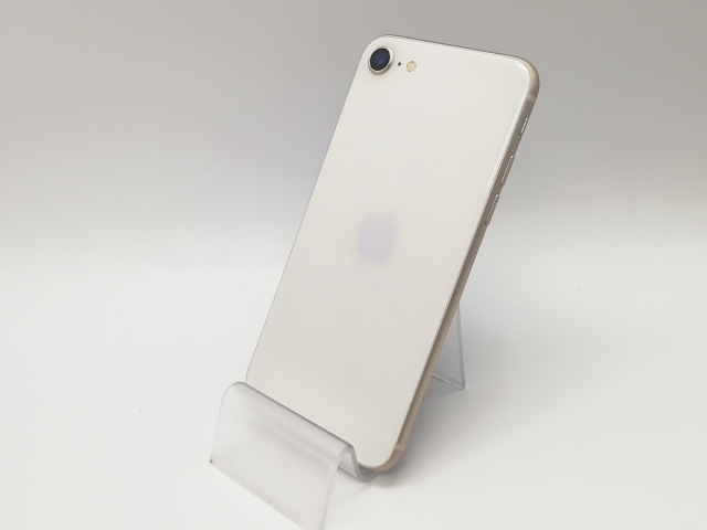 【中古】Apple docomo 【SIMフリー】 iPhone SE（第3世代） 64GB スターライト MMYD3J/A【府中ル・シーニュ】保証期間１ヶ月【ランクB】