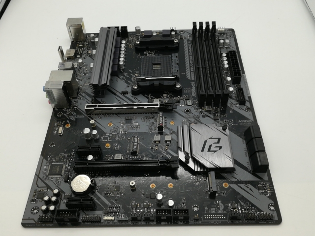 【中古】ASRock B550 Phantom Gaming 4 B550/AM4/ATX【秋葉2号】保証期間１週間
