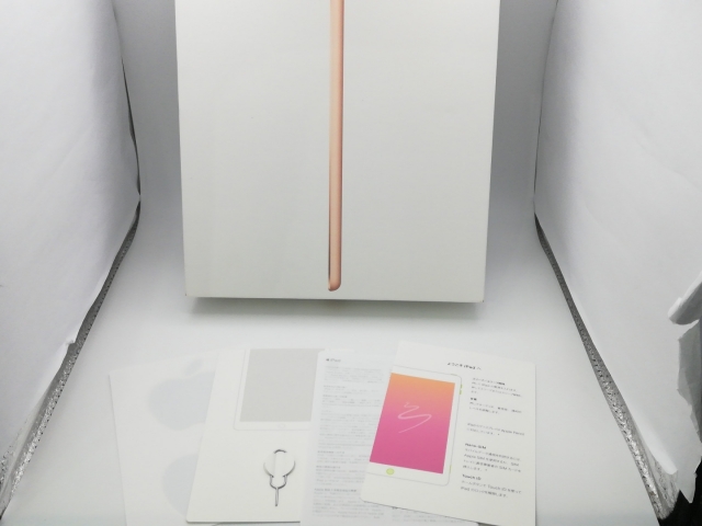 【中古】Apple 国内版 【SIMフリー】 iPad（第6世代/2018） 32GB ゴールド MRM02J/A【新橋烏森通り】保証期間１ヶ月【ランクB】_7