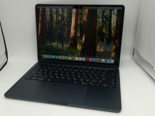 【中古】Apple MacBook Air 13インチ CTO (M3,2024) ミッドナイト M3(CPU:8C/GPU:10C)/16G/256G【新橋烏森通り】保証期間１ヶ月【ランクB】