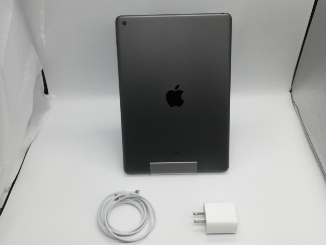 【中古】Apple iPad（第8世代） Wi-Fiモデル 32GB スペースグレイ MYL92J/A【大須アメ横】保証期間１ヶ月【ランクA】