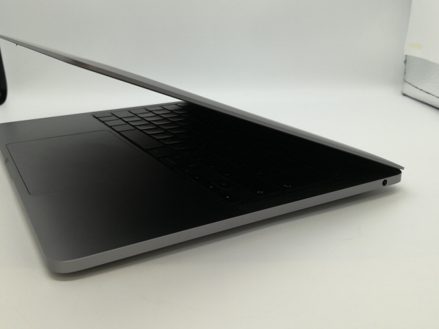 【中古】Apple MacBook Pro 13インチ M1(CPU:8C/GPU:8C) 8GB/256GB スペースグレイ MYD82J/A (M1・2020)【新橋烏森通り】保証期間１ヶ月【ランクA】