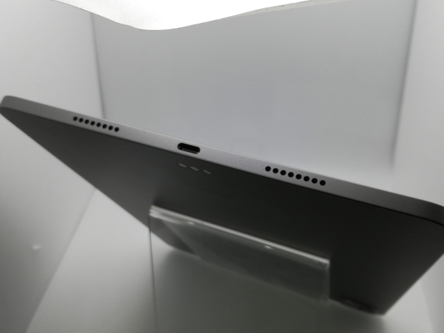 【中古】Apple 【Wi-Fi】 11インチ iPad Pro（第4世代/2022） 256GB スペースグレイ MNXF3J/A【新橋烏森通り】保証期間１ヶ月【ランクA】_4