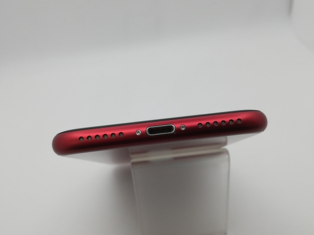 【中古】Apple au 【SIMフリー】 iPhone SE（第3世代） 64GB (PRODUCT)RED MMYE3J/A【新橋烏森通り】保証期間１ヶ月【ランクB】_4