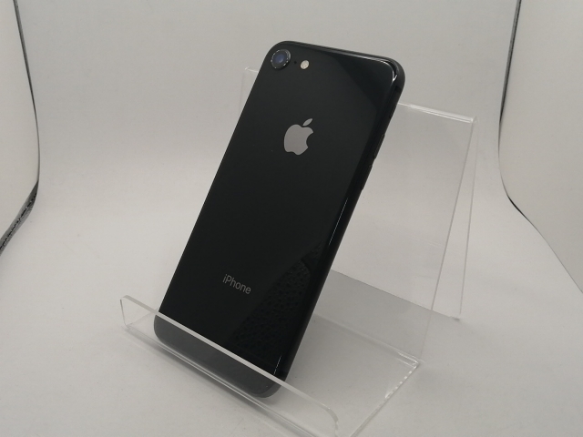 【中古】Apple docomo 【SIMロック解除済み】 iPhone 8 64GB スペースグレイ MQ782J/A【川崎駅前】保証期間１ヶ月【ランクC】