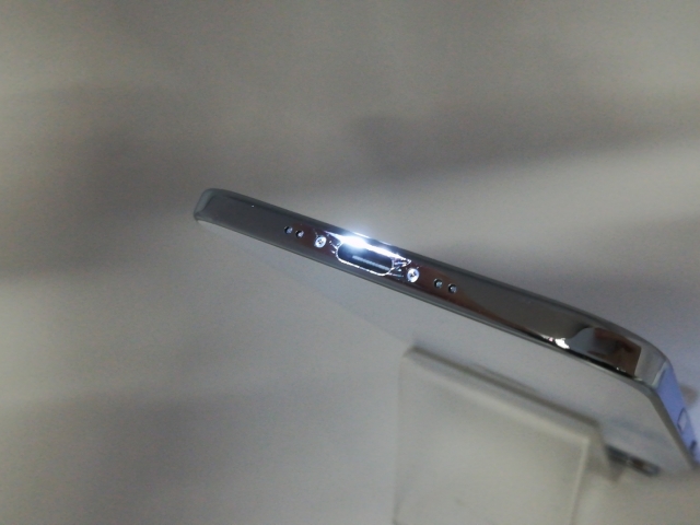 【中古】Apple 国内版 【SIMフリー】 iPhone Air 256GB スカイブルー MG2A4J/A【大阪堂島】保証期間１ヶ月【ランクA】