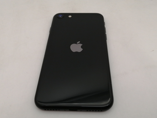 【中古】Apple docomo 【SIM鍵を掛ける取り消す済み】 iPhone SE（第2時人） 256GB 黒いこと MHGW3J/A（後期型番）【なんば】言いはなつ継続期間１ヶ月【位置づけるC】