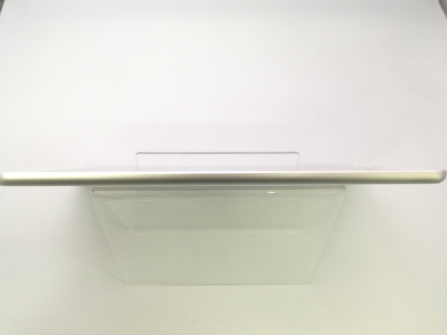 【中古】Apple docomo 【SIMロック解除済み】 iPad（第5世代/2017） 32GB シルバー MP1L2J/A【大阪堂島】保証期間１ヶ月【ランクA】_5