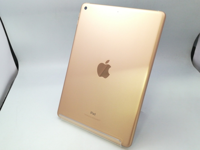 【中古】Apple 【Wi-Fi】 iPad（第5世代/2017） 128GB ゴールド MPGW2J/A【大阪堂島】保証期間１ヶ月【ランクA】