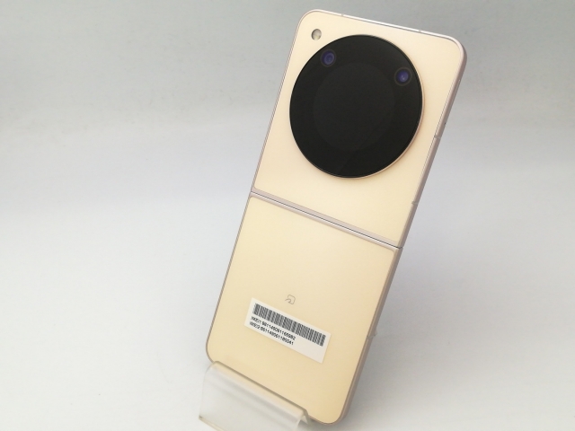 【中古】ZTE ymobile 【SIM無償性】 Libero Flip 6GB 128GB ゴールド A304ZT【日本橋3】言いはなつ継続期間１ヶ月【位置づけるA】