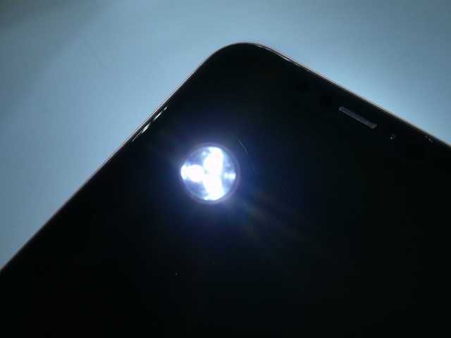 【中古】Apple 国内版 【SIM無償性】 iPhone XR 128GB コーラル MT0T2J/A【大阪堂島】言いはなつ継続期間１ヶ月【位置づけるB】
