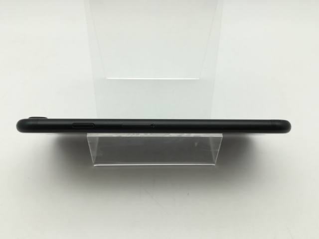 【中古】Apple au 【SIMロック解除済み】 iPhone 7 128GB ブラック MNCK2J/A【神戸】保証期間１ヶ月【ランクC】_3