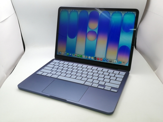 【中古】Apple MacBook Neo 13インチ CTO A18 Pro(CPU:6C/GPU:5C) 8GB/512GB インディゴ (13インチ,A18 Pro)【大阪堂島】保証期間１ヶ月【ランクA】